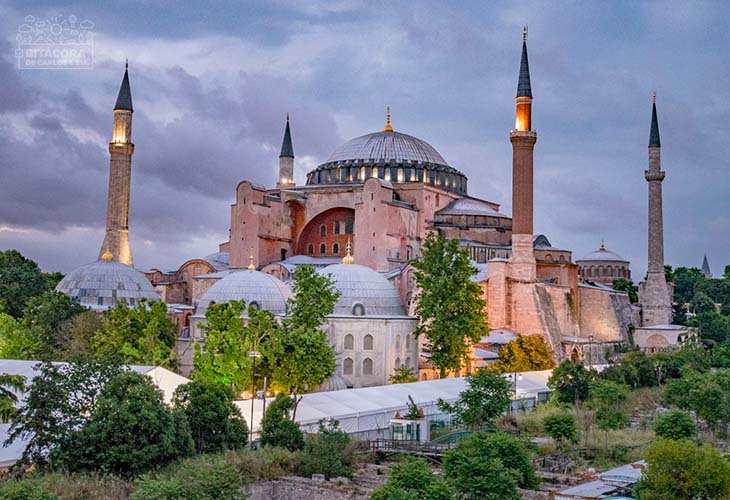 Hagia Sofia (Exterior) - Estambul