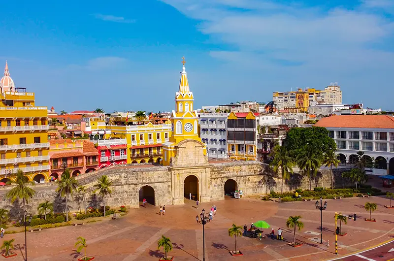 CARTAGENA EN 2 DÍAS 🌅 Lo mejor de la Ciudad Amurallada y Bocagrande